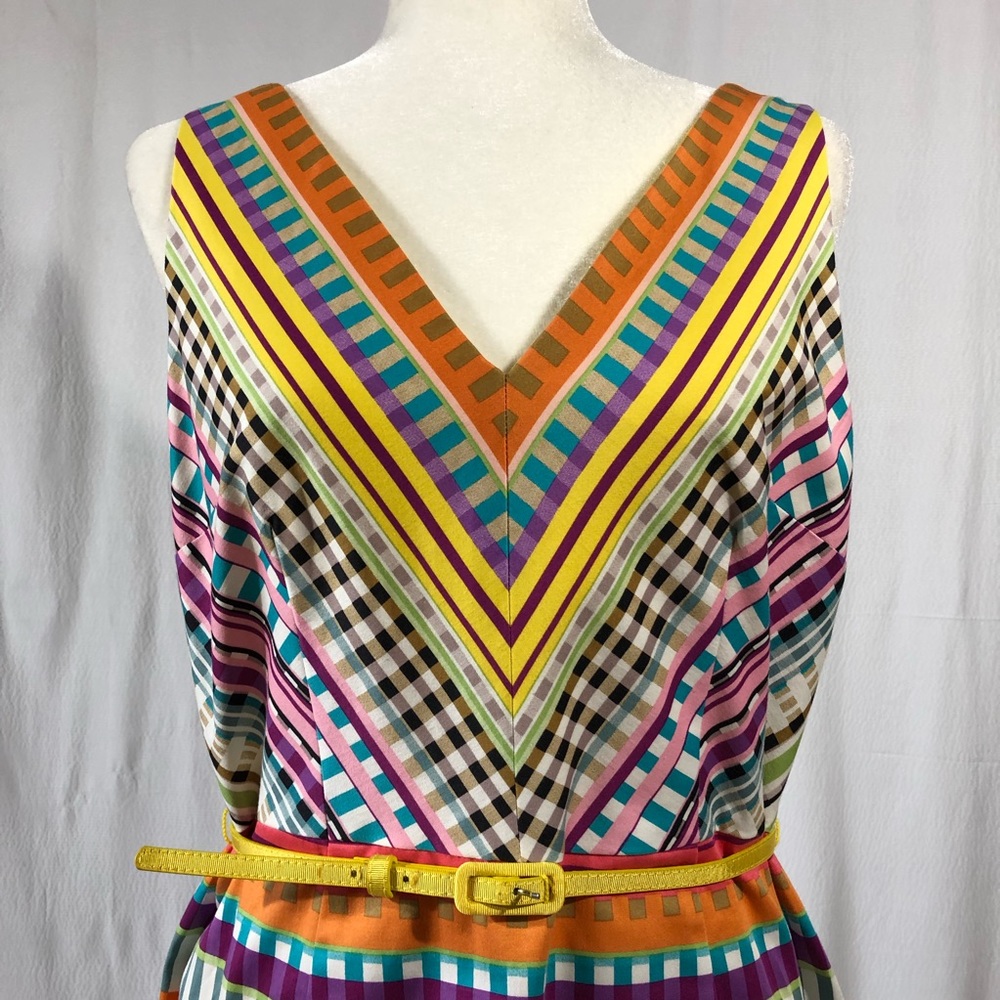 London Times Multicolored Print Sleeveless Dress - Picture 2 of 8